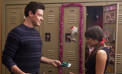 Glee Review: Ho, No, No