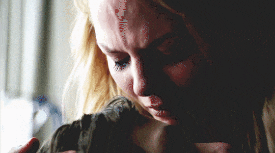 Emma Kisses Her Son and Breaks the Curse - Once Upon a Time
