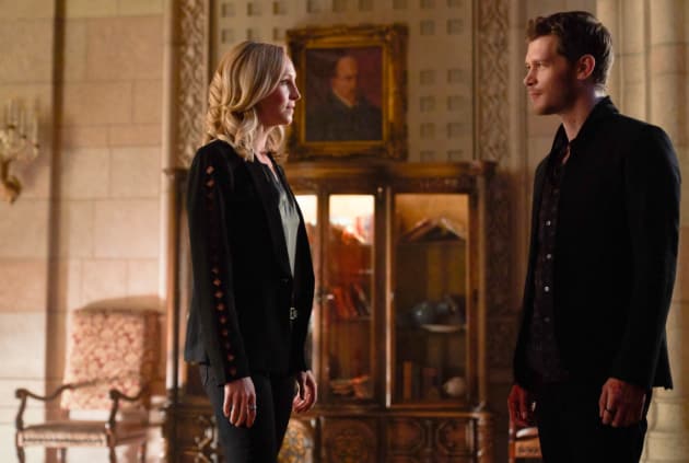 This Is Not You! - The Originals Season 5 Episode 1