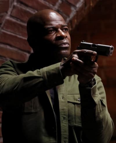 Dembe Being Targeted - The Blacklist Season 8 Episode 10