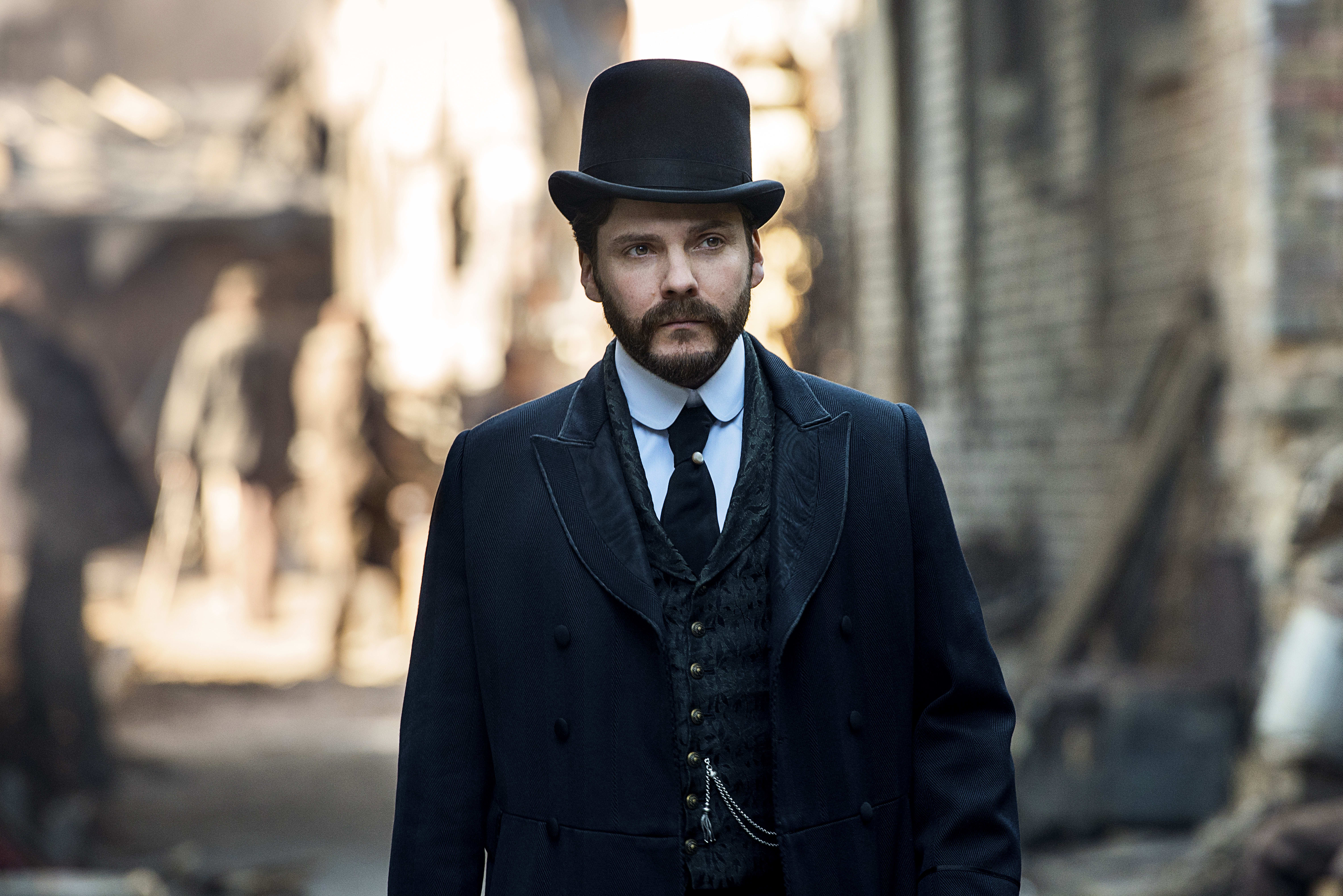 The outlet alienist putlocker