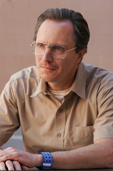 A visit With His Daughter - the miniseries Waco: The Aftermath.