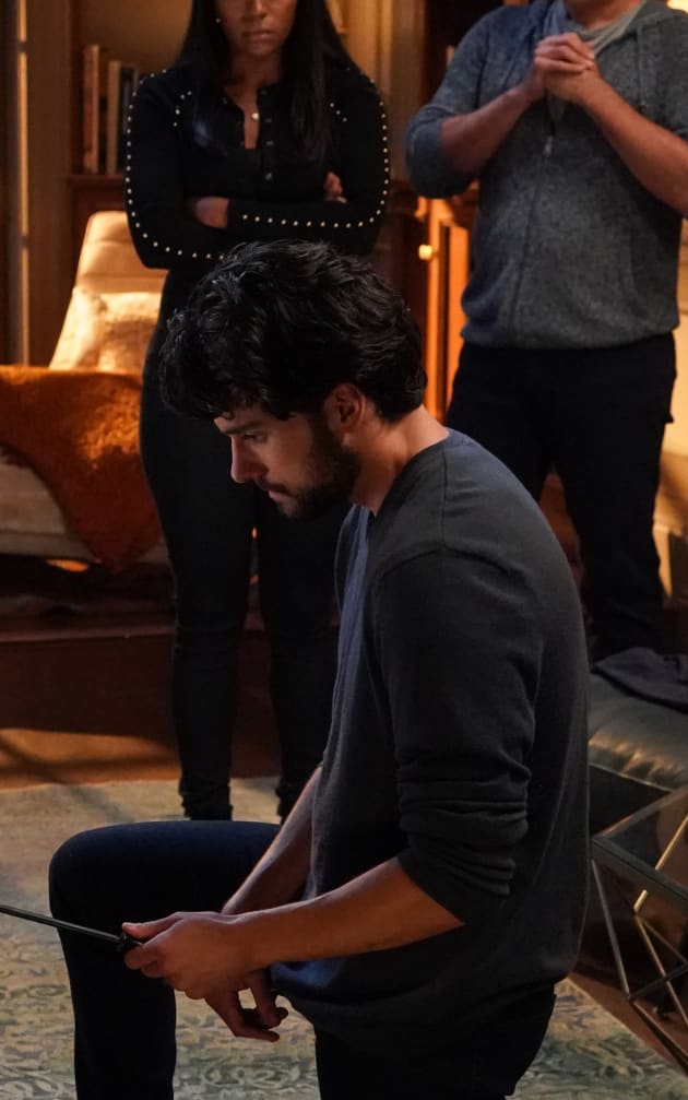 How To Get Away With Murder Season 6 Episode 1 Review Say Goodbye