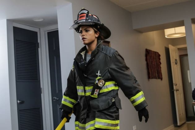 Dawson participates in a rescue - Chicago Fire Season 3 Episode 6