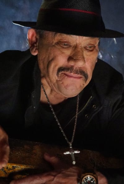 Danny Trejo - Dynasty Season 3 Episode 19