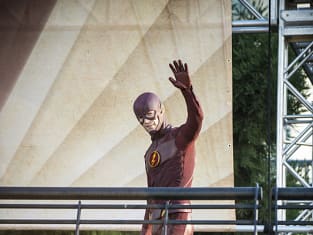 The flash season outlet 2 episode 1 online
