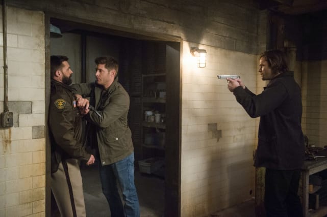 Dean makes his move - Supernatural Season 12 Episode 18