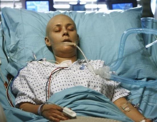 Izzie's Friend Slips Away?