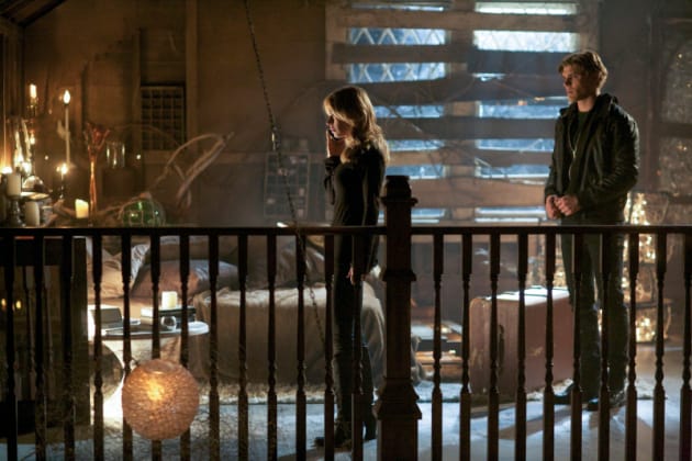 Secret Circle Scene