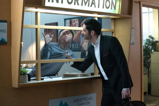 Checking In - Lucifer Season 2 Episode 16