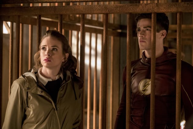 Neighboring Cells - The Flash Season 3 Episode 13