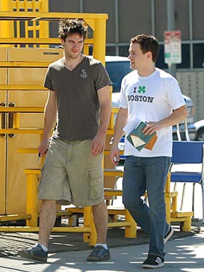 T R Knight Strolls Around Santa Monica Tv Fanatic