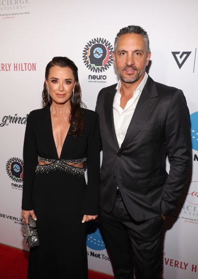  Kyle Richards and Mauricio Umansky attend the Homeless Not Toothless Hollywood Gala