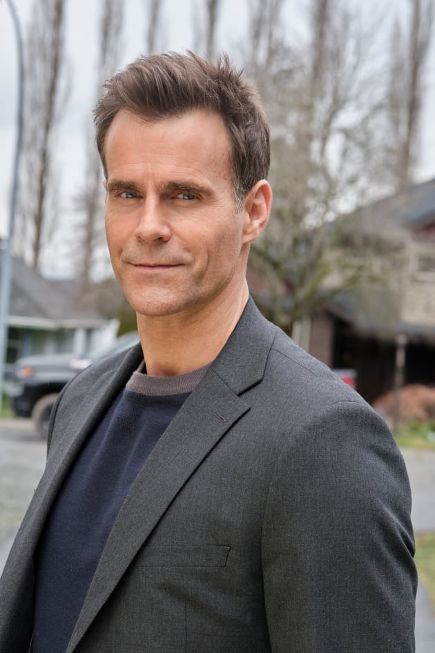 Handsome Detective TV Fanatic