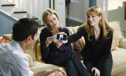 First Look: Judy Greer on Modern Family