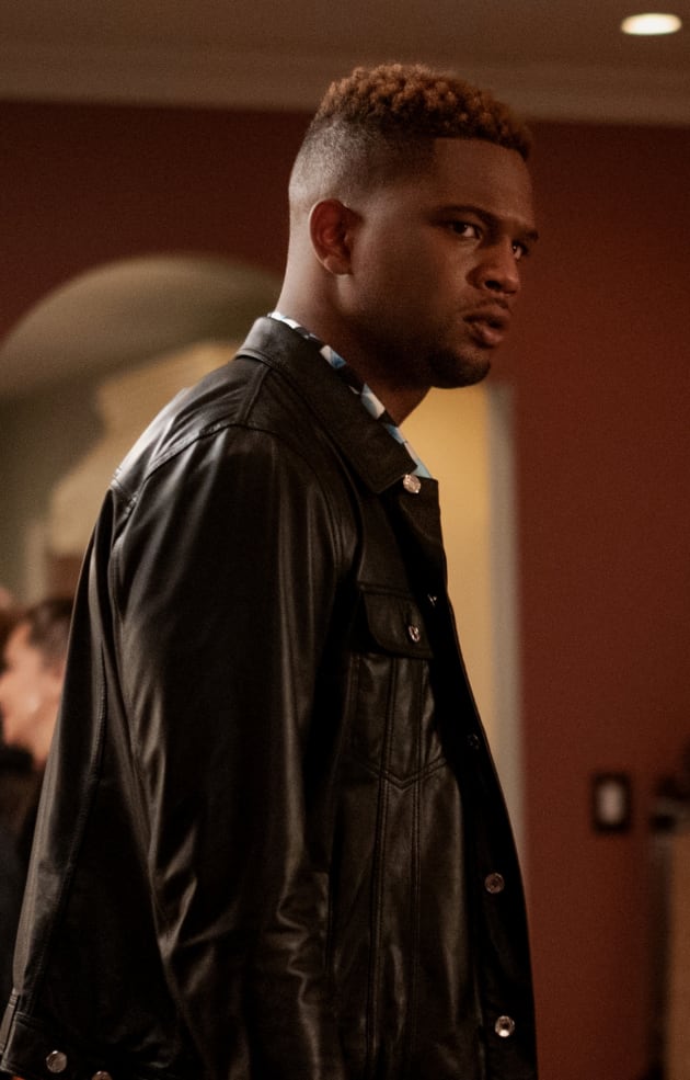 Watch power season hotsell 6 episode 2 putlocker