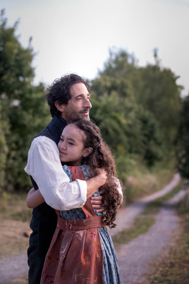 Charles Hugs Loa - Chapelwaite Season 1 Episode 1