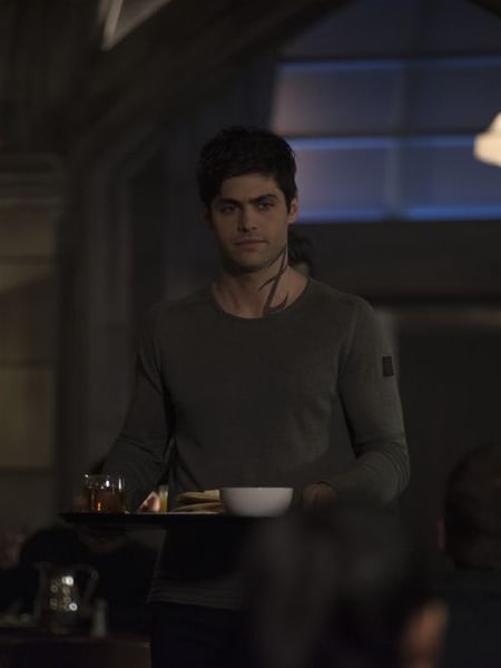 Pancake Day - Shadowhunters Season 3 Episode 15