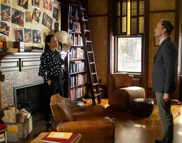 Not-so-Old Masters - Elementary Season 6 Episode 10