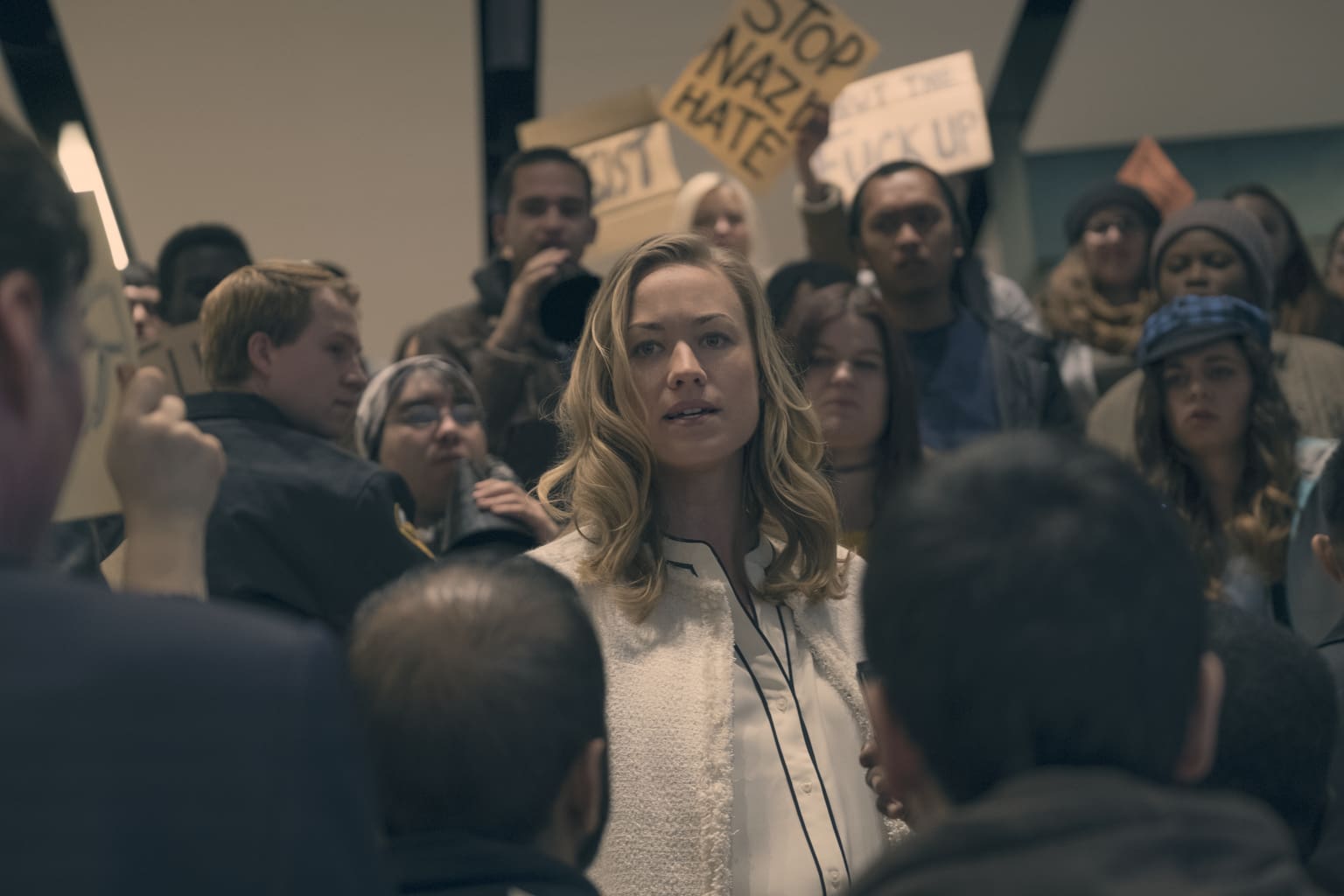 HANDMAID's TALE Season 5 Who is the father of Serena Joy's baby 