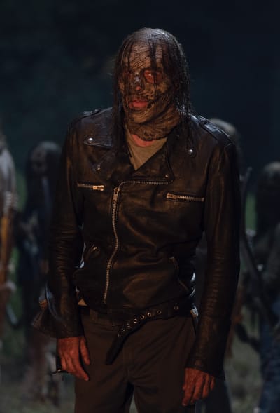 Negan Waits - The Walking Dead Season 10 Episode 11