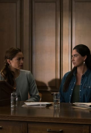 Joanna reassures Kodie - Burden of Truth Season 3 Episode 2