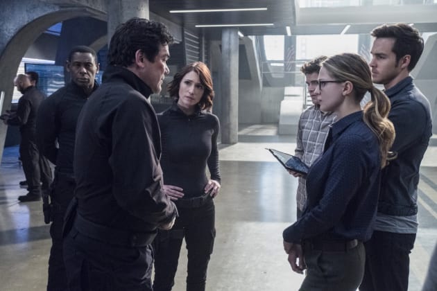 Strategy Session - Supergirl Season 2 Episode 14