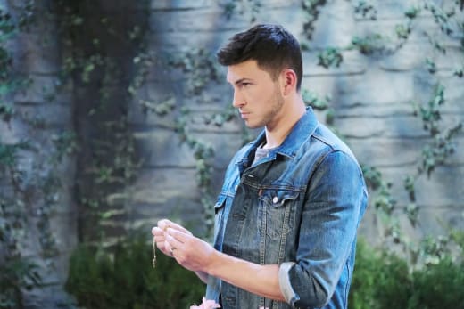Ben Searches Frantically - Days of Our Lives