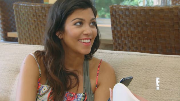 Happy Kourtney Kardashian - Kourtney & Khloe Take the Hamptons