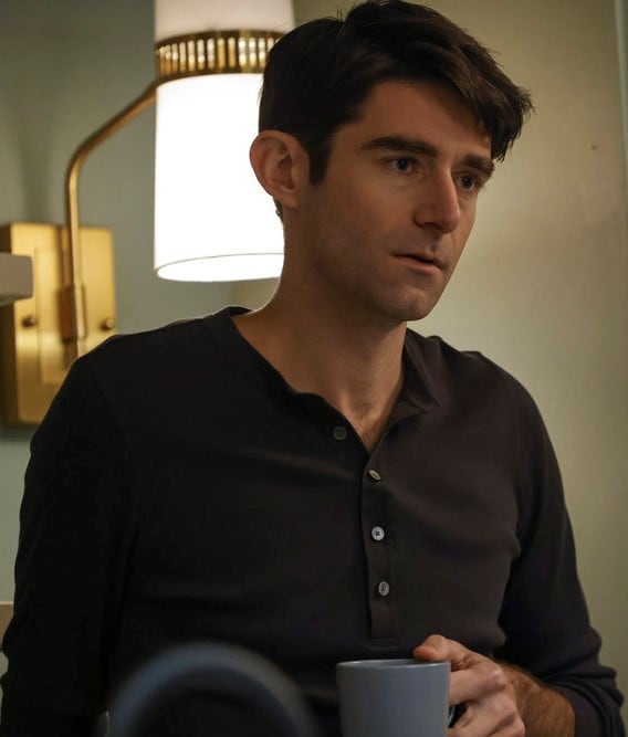 Liz's Helper - The Blacklist Season 8 Episode 14