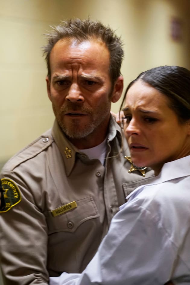 Happy Valentine's Day - Deputy Season 1 Episode 6