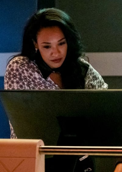 Iris won't give up - The Flash Season 6 Episode 1