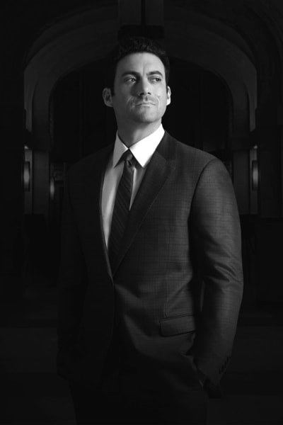 Morgan Spector as Mayor Bobby Golec - Pearson