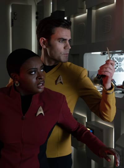 Kirk and Uhura Vertical - Star Trek: Strange New Worlds Season 2 Episode 6