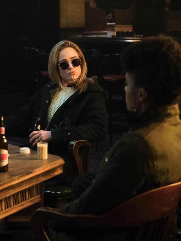 Sara and Charlie - DC's Legends of Tomorrow Season 5 Episode 12