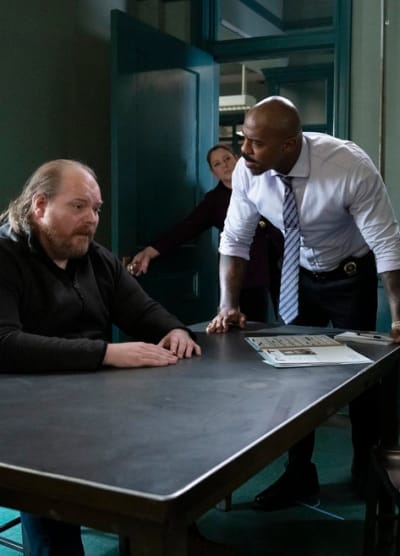 Interrogating a Killer - Law & Order Season 23 Episode 5
