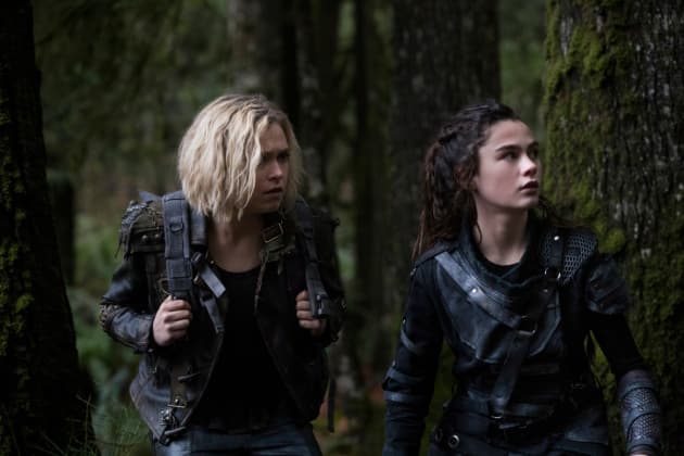 Clarke and Madi's Big Escape - The 100