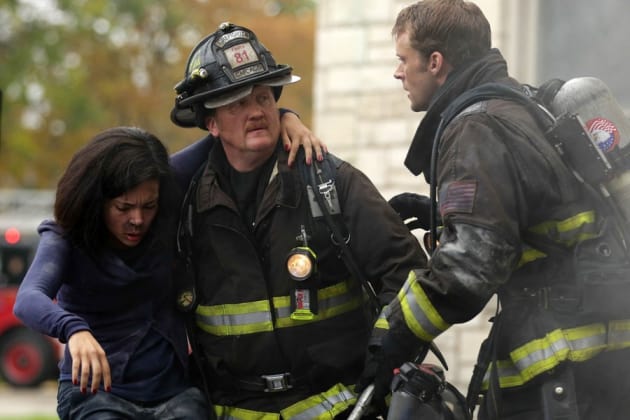 Mouch carries a victim - Chicago Fire Season 3 Episode 8