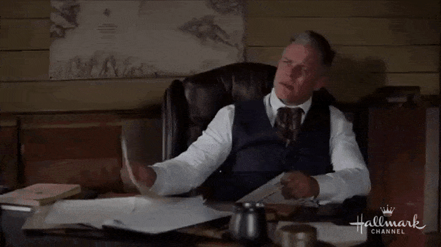 When Calls The Heart Season 6 Episode 7 Review Hope Is With The Heart Tv Fanatic When calls the heart draait om elizabeth thatcher, een jonge onderwijzeres en de kleine voorlinieplaats in absolute ordering places all episodes in a single ordered season. when calls the heart season 6 episode 7