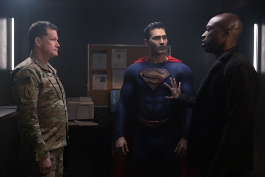 Watch Superman & Lois Online: Season 3 Episode 10