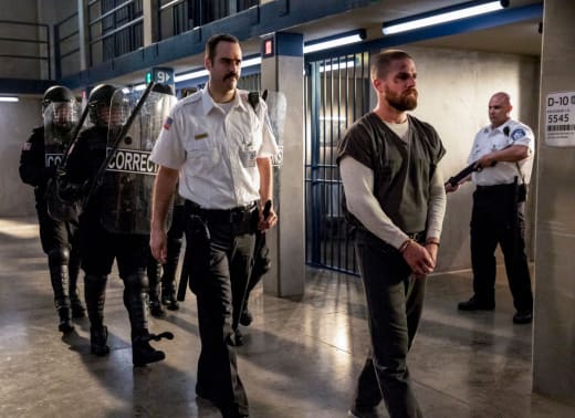 Arrow Season 7 Episode 3 Review Crossing Lines TV Fanatic