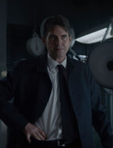 Father Knows Best - Batwoman Season 2 Episode 12