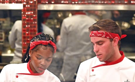 Hell S Kitchen Season Episode 7 Young Guns If You Can T Stand The Heat Photos Tv Fanatic Hell S Kitchen Season Episode 7 Young Guns If You Can T Stand The Heat Photos Tv Fanatic