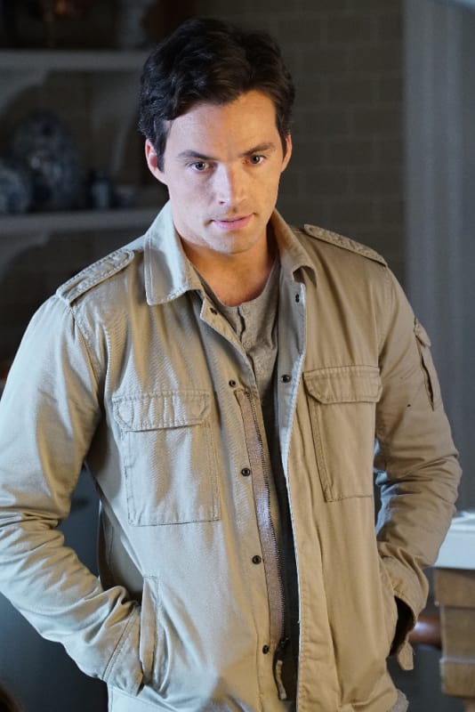 Not Amused - Pretty Little Liars Season 7 Episode 2