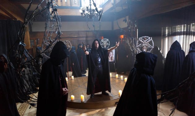 All Hail Satan - Lucifer Season 1 Episode 12 - TV Fanatic