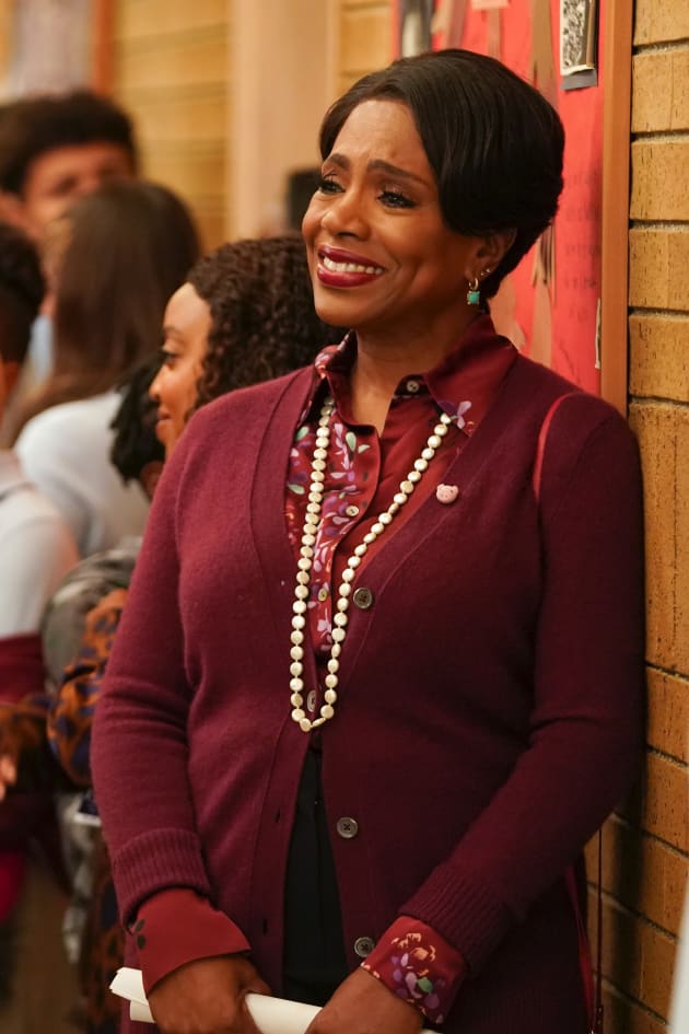 Mural Arts Barbara Abbott Elementary Season 2 Episode 17 TV Fanatic
