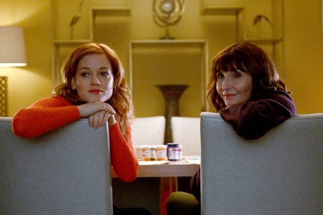 Zoey and Maggie - Zoey's Extraordinary Playlist Season 1 Episode 1
