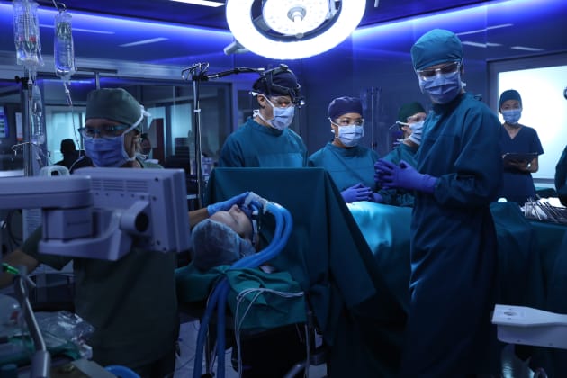 surgery time - The Good Doctor Season 1 Episode 7