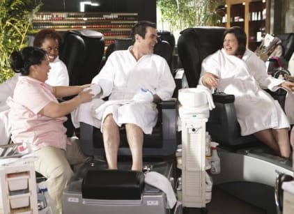Modern family season 2 watch online store