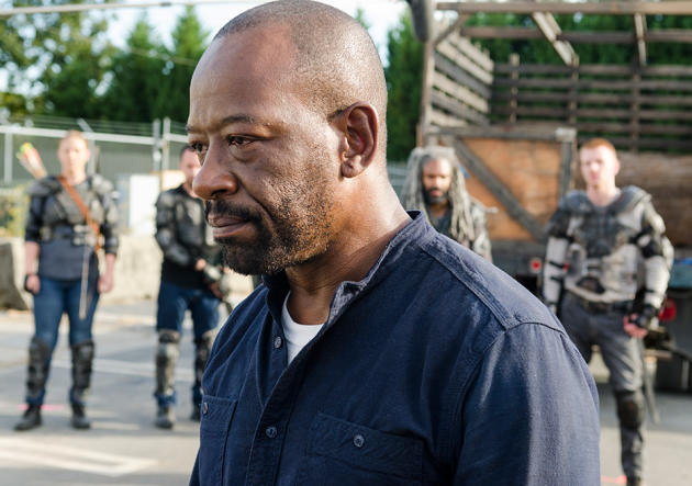 Morgan takes a stand - The Walking Dead Season 7 Episode 13